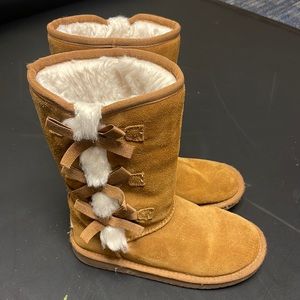 Koolaburra by Ugg boots